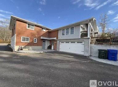 Main picture of 260 French St