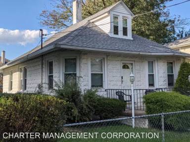 Main picture of 101 Decatur St