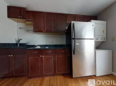 Main picture of 429 Franklin St