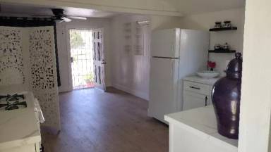 Main picture of 214 2nd St