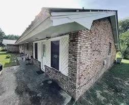 Main picture of 129 W Second Ave