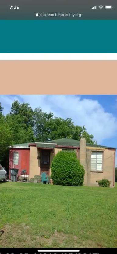 Main picture of 2020 N Madison Pl