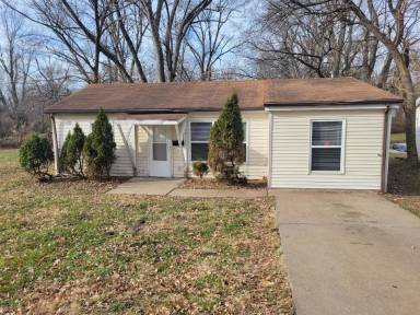 Main picture of 10133 Duke Dr