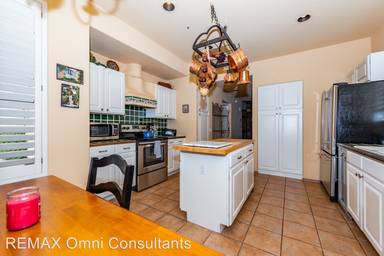 Main picture of 23795 N 75th St