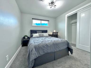 Main picture of 9300 Grove St