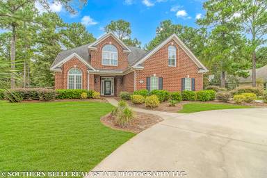 Main picture of 676 Oxbow Dr