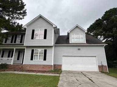 Main picture of 115 Batchelor Trl
