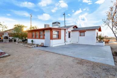 Main picture of 73145 29 Palms Hwy