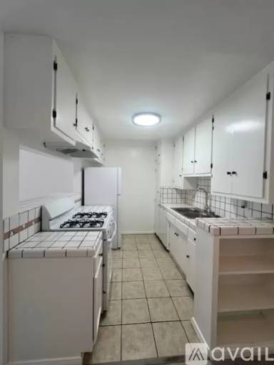 Main picture of 4100 Arch Dr
