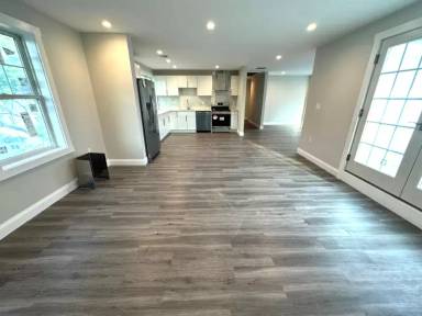 Main picture of 75 Linden St