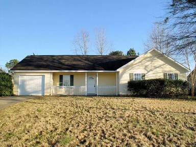 Main picture of 210 Stark Rd