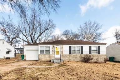 Main picture of 1115 Bakewell Dr