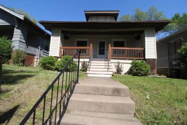 Main picture of 4321 Cambridge St