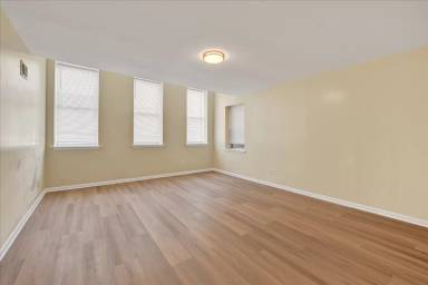 Main picture of 1620 McCulloh Street - 2