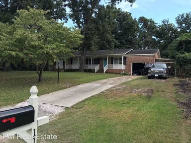 Main picture of 115 Monterey Dr