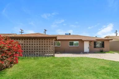 Main picture of 5513 N 37th Ave