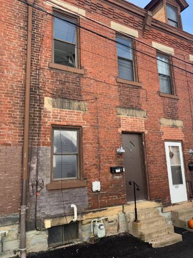 Main picture of 4505 Corday Way