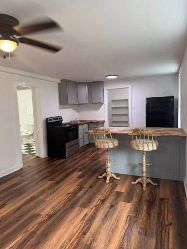 Main picture of 1300 Antone St