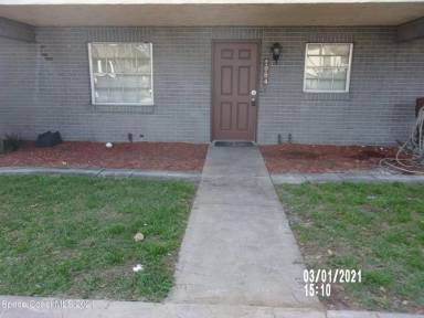 Main picture of 2984 Sir Hamilton Cir