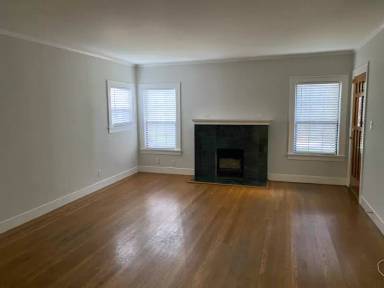 Main picture of 1929 W McKinney St