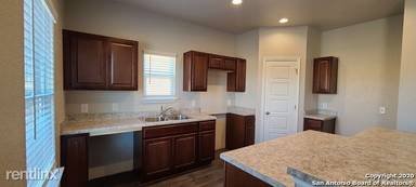 Main picture of 7419 Twin Pine Ct