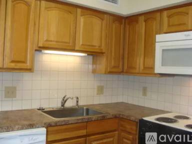 Main picture of 404 Neches St