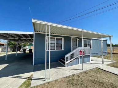 Main picture of 2710 Brokaw Ave