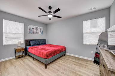 Main picture of 3113 Ashland Ave