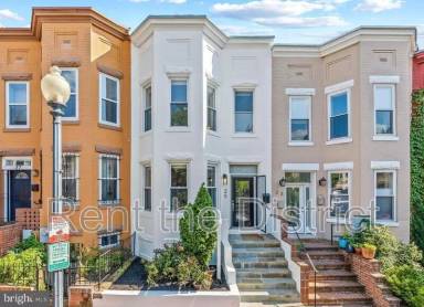 Main picture of 25 Todd Pl NE