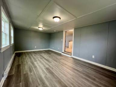 Main picture of 52 Brill Dr