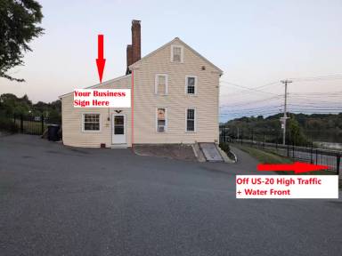 Main picture of 231 Lakeside Ave