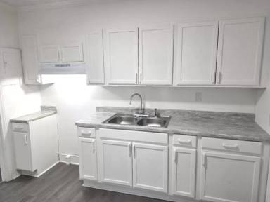 Main picture of 427 Robney Dr