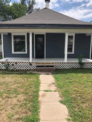 Main picture of 515 W Sherman St