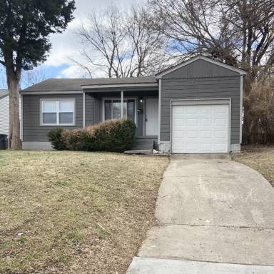 Main picture of 16 W 27th St N