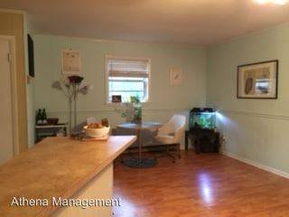 Main picture of 560 Macon Hwy