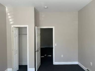 Main picture of 171 Seymour Ave