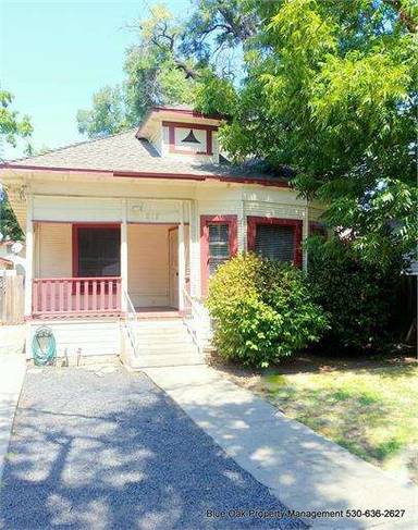 Main picture of 212 1/2 W 1st Ave
