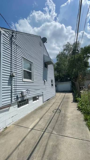 Main picture of 7119 Velma Ave