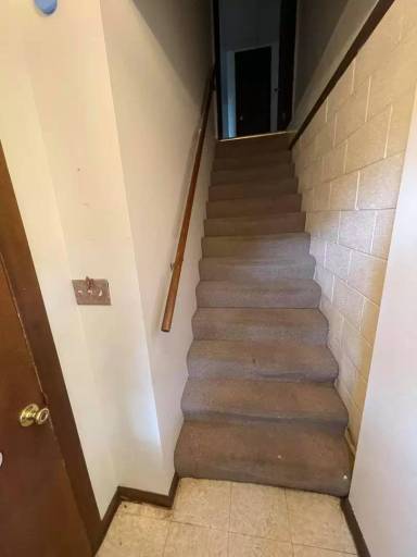 Main picture of 302 S Spring St