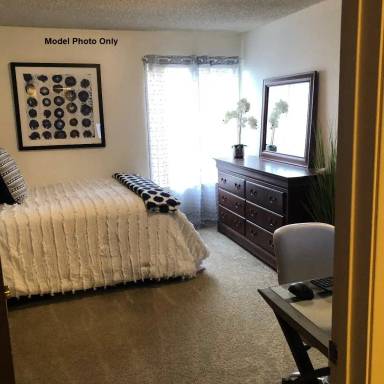 Main picture of 520 Alvarado Ave
