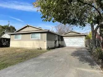Main picture of 1104 Charles St