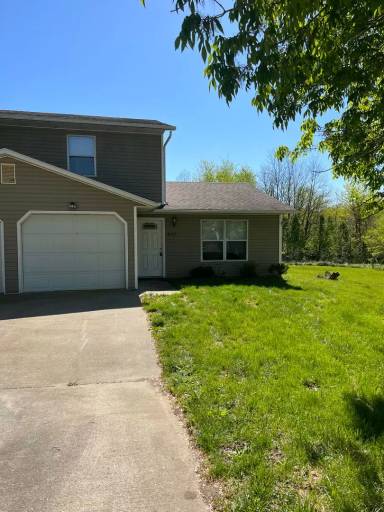 Main picture of 630-697 W Country Squire Ct