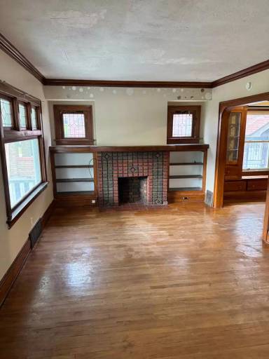 Main picture of 5225 Theodore St