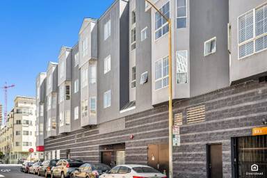 Main picture of 180 7th St