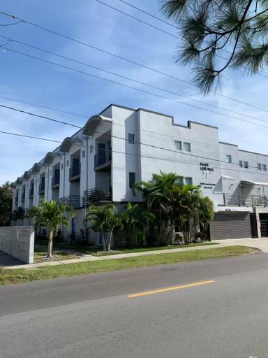 Main picture of 5008 S Macdill Ave