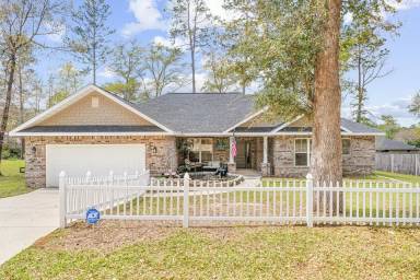 Main picture of 6030 Dogwood Dr W
