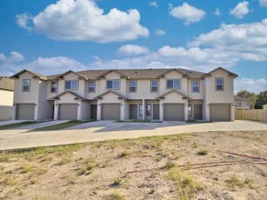 Main picture of 7503 Savannah Brks