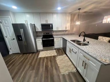 Main picture of 1225 6th Ave N