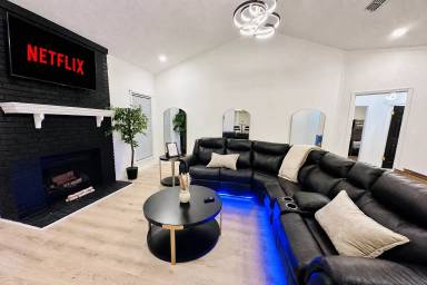 Main picture of 4012 Amberly Rd