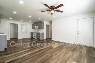 Main picture of 1829 Mount Pleasant Dr